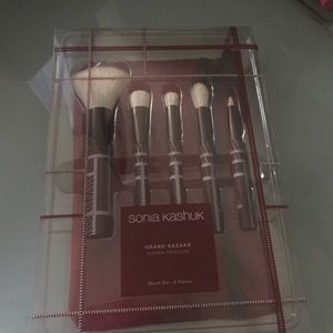 Sonia kashuk brush set