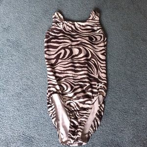 Zebra print Leo