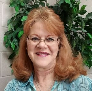 Meet your Posher, Vickie