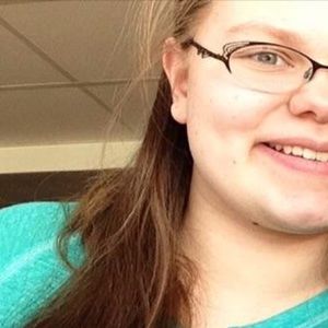 Meet your Posher, Stephania