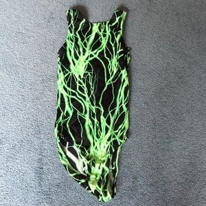 Green lightening gymnastics Leo