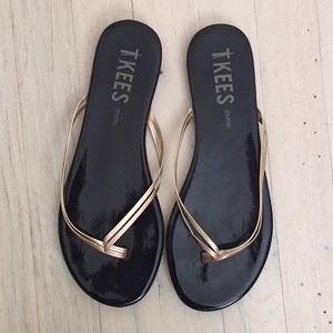 TKEES Duos Patent Leather Flip Flop