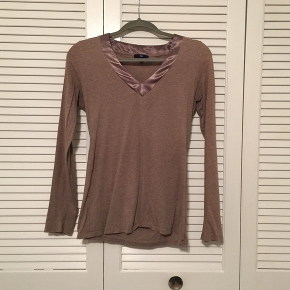 Cotton long sleeve deep V top