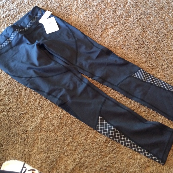 Athleta leggings