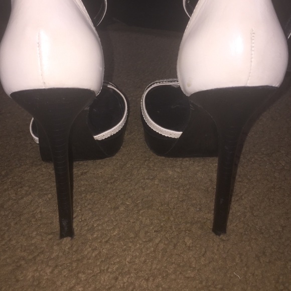Ralph Lauren Shoes - LAUREN Ralph Lauren Pumps Ralph Lauren Shoes - LAUREN Ralph Lauren Pumps