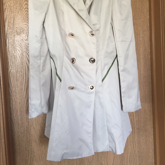 Tan Spring Jacket, Size M - Picture 2 of 3