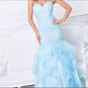 Tony Bowls Prom Dress