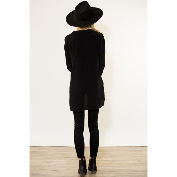 Black Lace Up Long Sleeve Collared Blouse - Picture 4 of 4