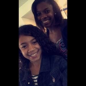 Meet your Posher, Deandra