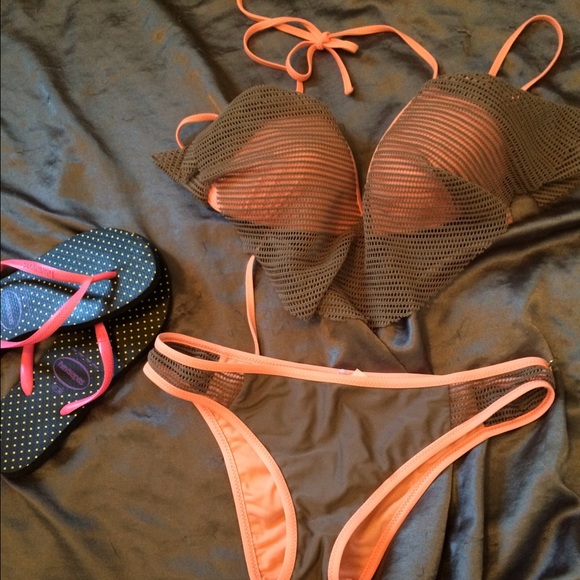 Sporty/sexy push up two piece swimsuit bikini