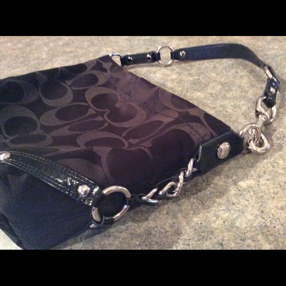 Authentic Coach purse - Picture 2 of 4