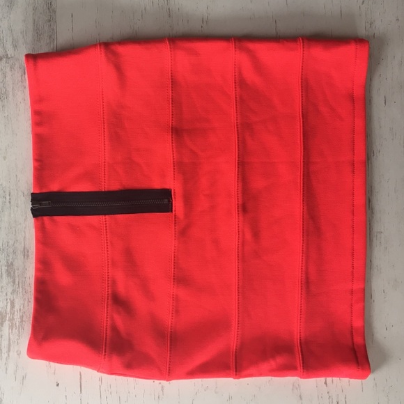 LF - Millau - Size Small - Poppy Bandage Skirt🎈 - Picture 3 of 4