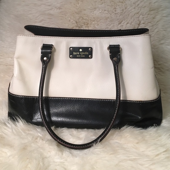 📢Final sale‼️Kate spade Leather Large Handbag👜