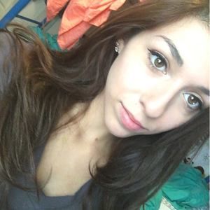 Meet your Posher, Karina