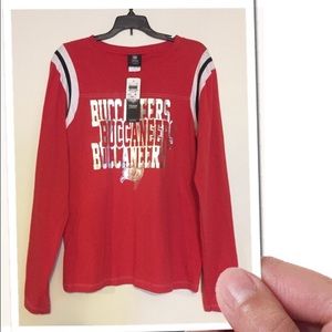 3 TAMPA BAY BUCCANEERS Long sleeved T-Shirt!