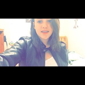 Meet your Posher, Cameron