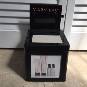 Mary Kay raffle prize box