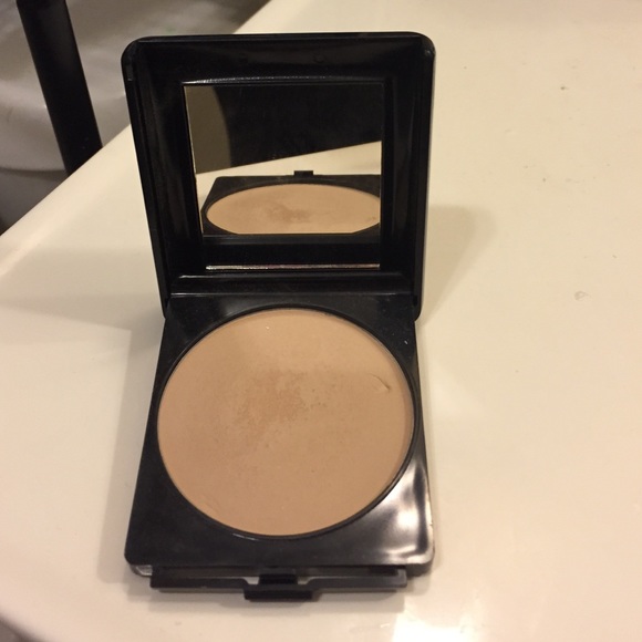 Covergirl Powder Foundation!