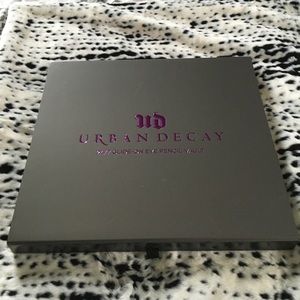 Urban decay vault