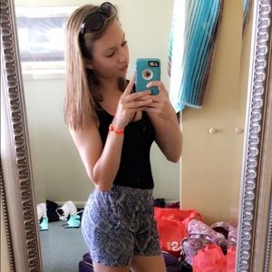 Meet your Posher, Amelia