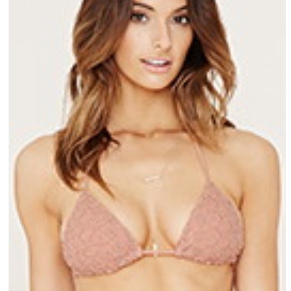 Crochet triangle bikini top