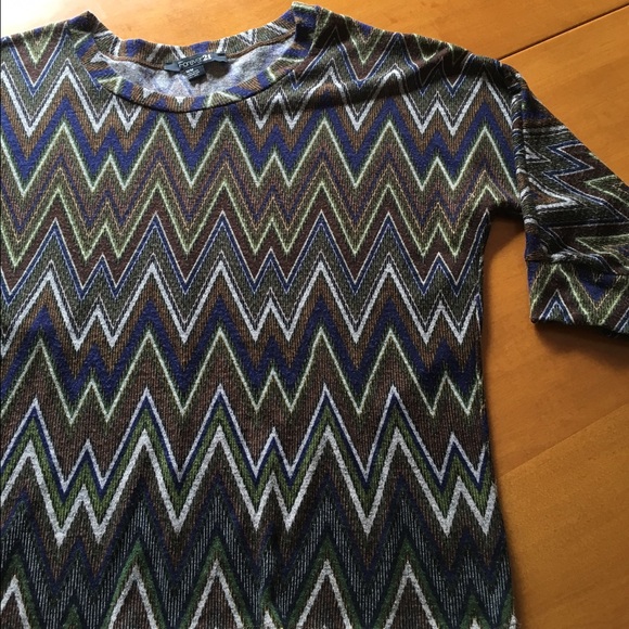 Forever 21 Zigzag top