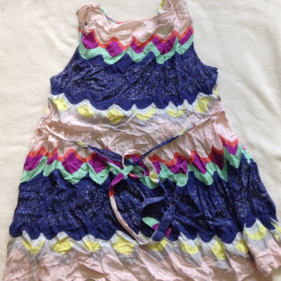 💛 Quiksilver Loose Summer Tank sz M - Picture 4 of 4