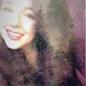 Meet your Posher, Eva