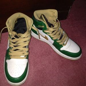Nike Air Jordan 1- Clover