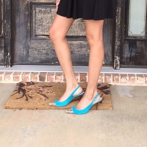 Vince Camuto sling backs!