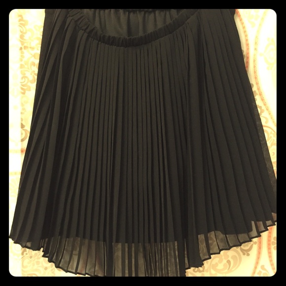 Pleated skater skirt