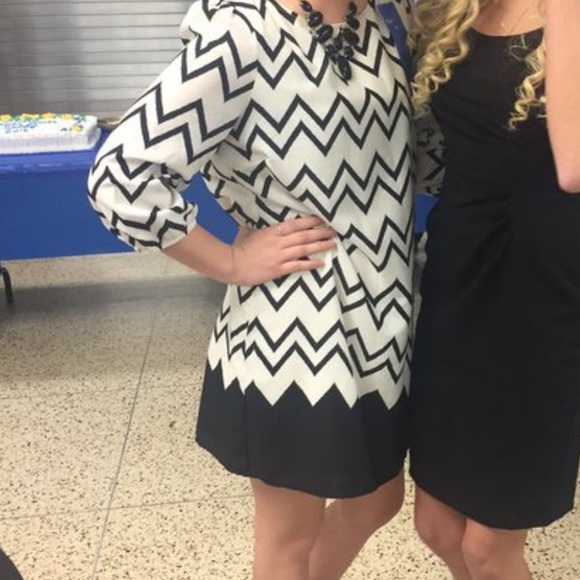 Dress - Picture 1 of 1