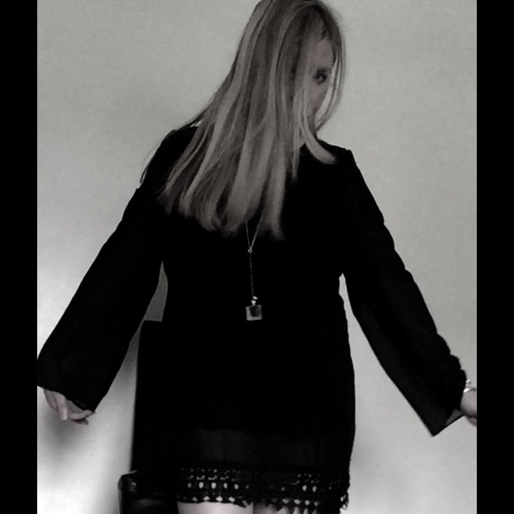 Trendy black mini▪️last one - Picture 3 of 4