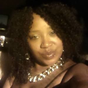 Meet your Posher, Regina