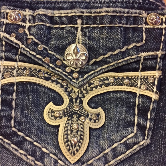 Buckle Denim - Rock Revival Jeans