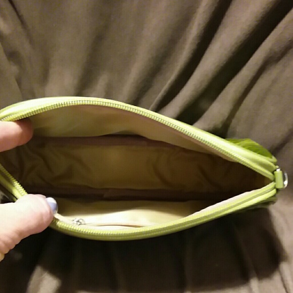 Green snakeskin handbag - Picture 7 of 7