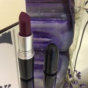 REBEL SATIN MAC LIPSTICK