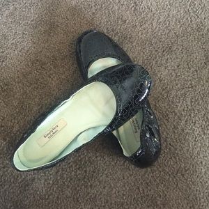 SimplyVera Vera Wing flats sz 7