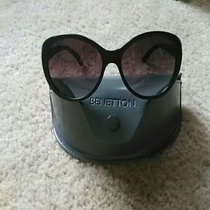 Benetton Sunglasses Black
