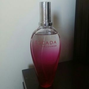 Escada perfume