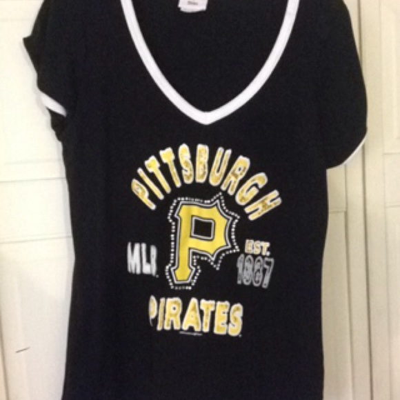Pittsburgh Pirates tee