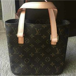 ☝ Sale act fast!(Authentic) read listing