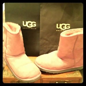 UGG PINK BABY