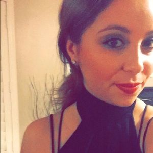 Meet your Posher, Vanessa