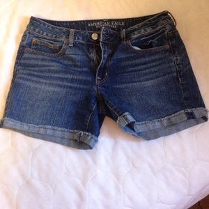 American eagle boyfriend midi shorts