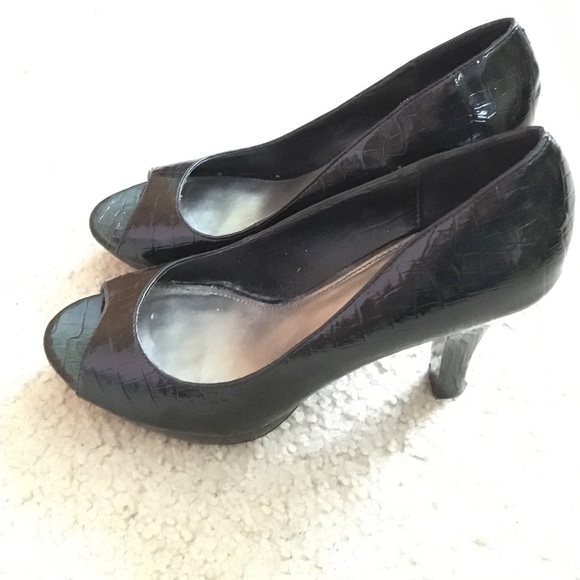 Black peep toe heels