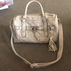 Beige/gold purse