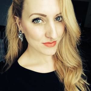 Meet your Posher, Elina