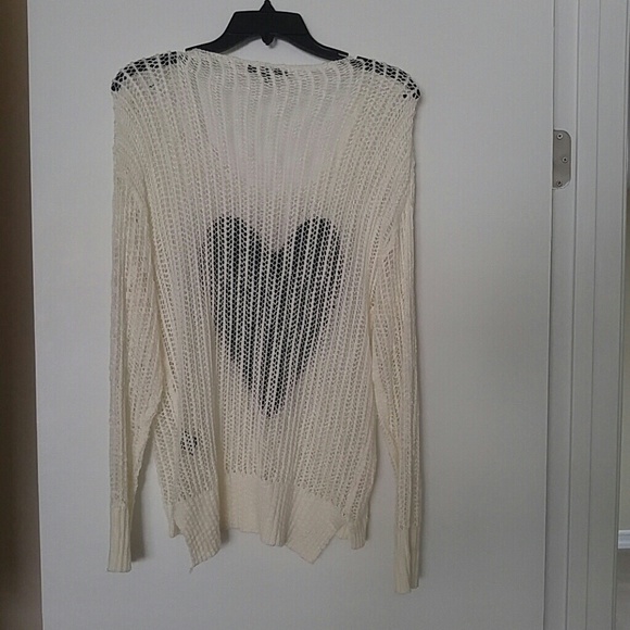 Heart Lightweight Sweater - Picture 3 of 3