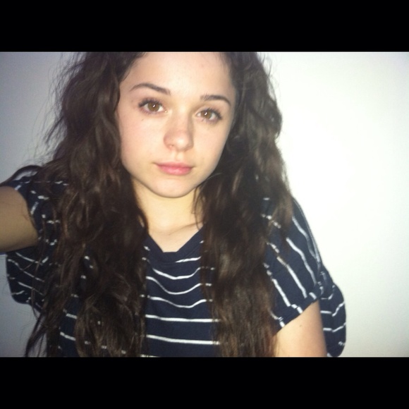 Meet your Posher, Madison - Picture 1 of 1